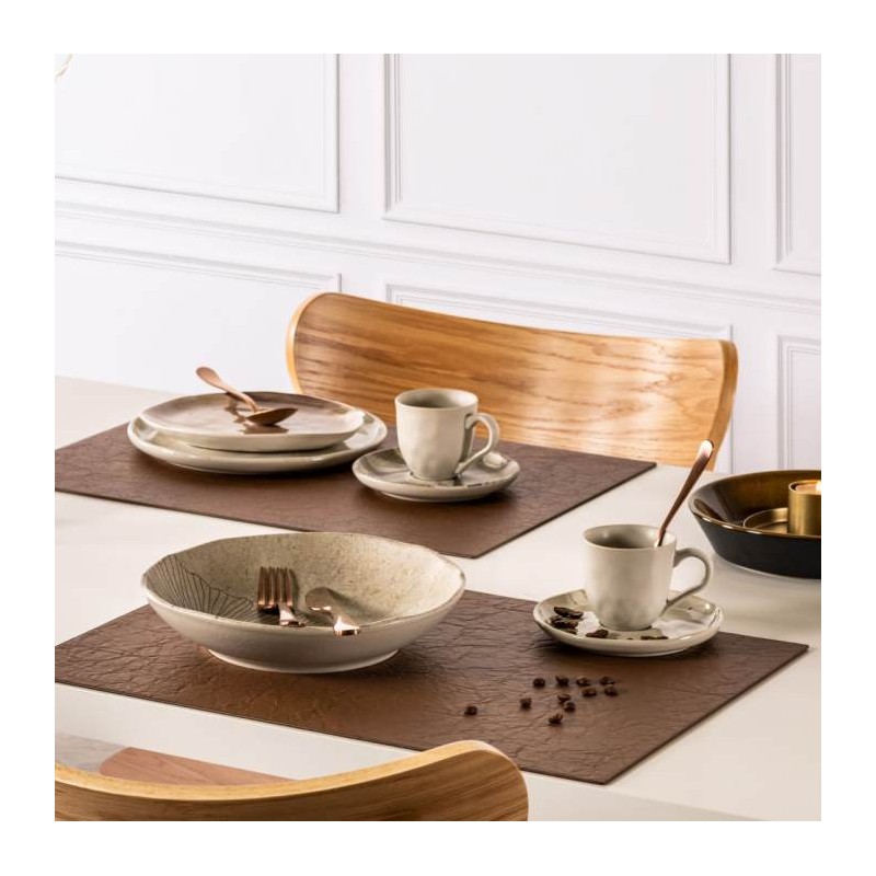 set-de-table-restaurant-cuir-lavable