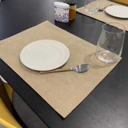 set-table-restaurant-daim